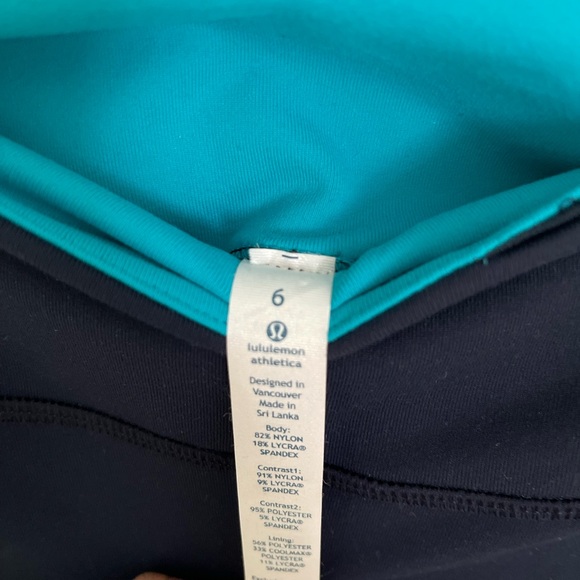 BNWT - lululemon crop leggings - size 6 - Picture 3 of 4